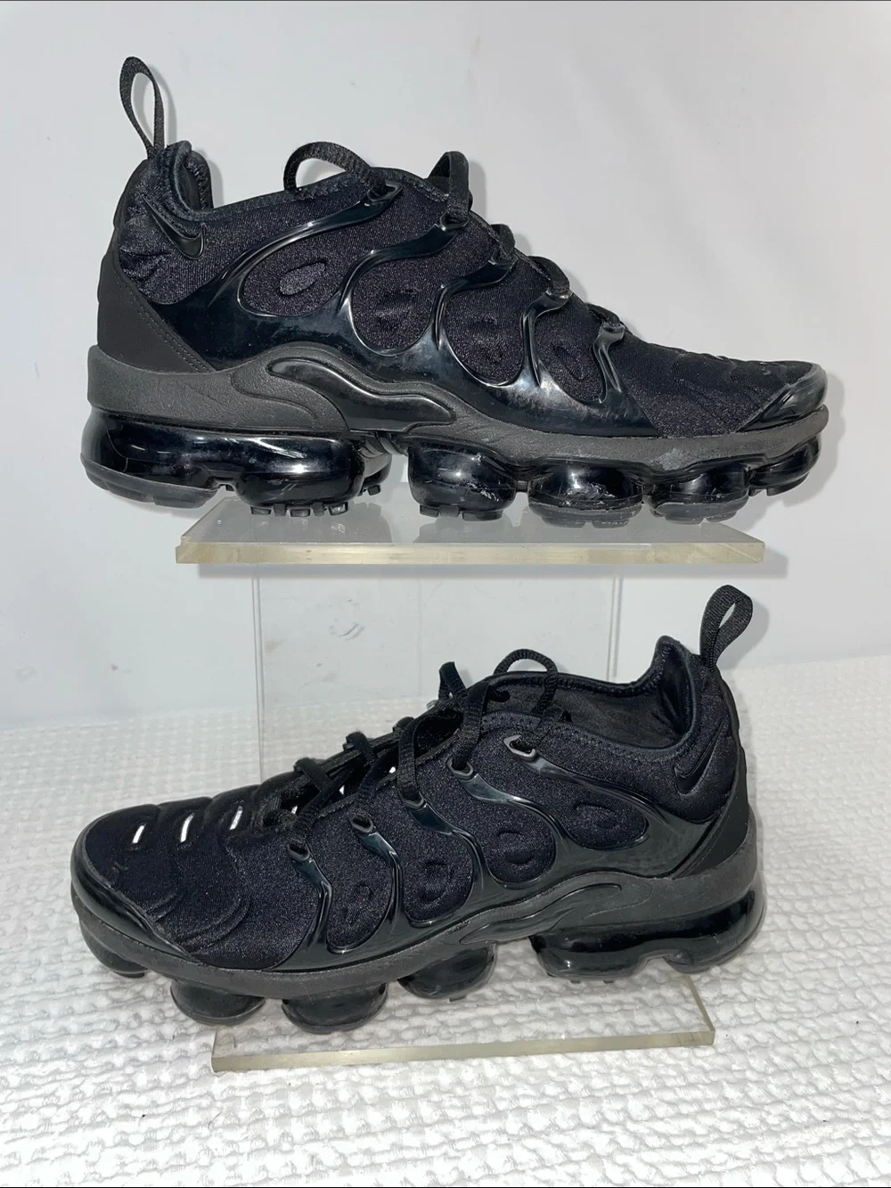 NIKE AIR VAPORMAX PLUS TRIPLE BLACK SNEAKERS FTL-07-049